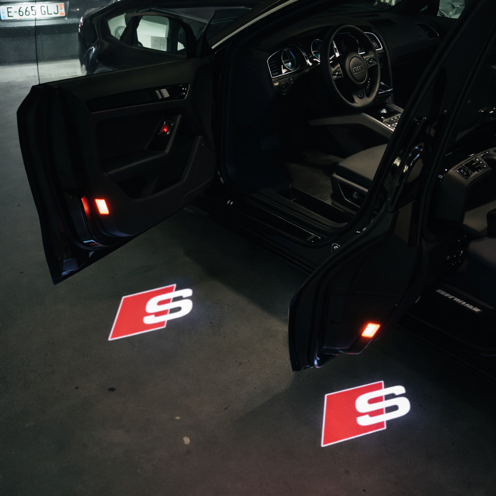 AUDI S Door lights